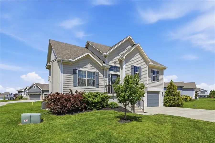 729 Juniper Drive, Blue Springs, MO 64014 - #3