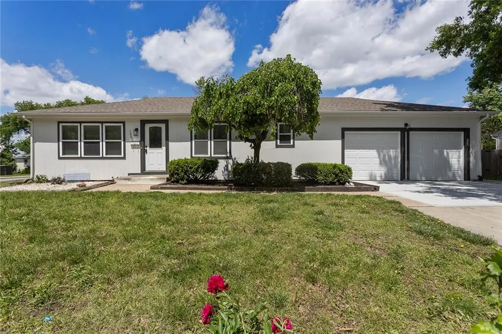 1400 E Loula Street, Olathe, KS 66061 - #1
