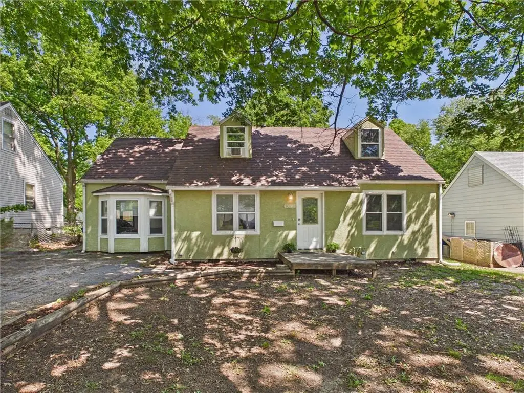 10406 W 56th Terrace, Shawnee, KS 66203 - #1