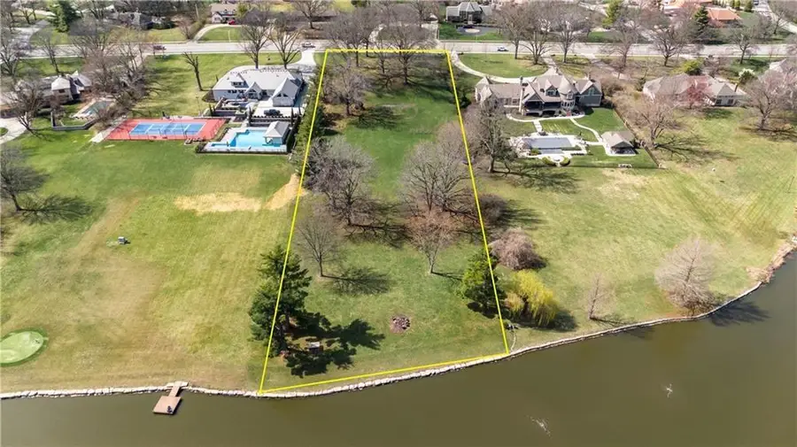 8801 Mission Road, Leawood, KS 66206 - #3