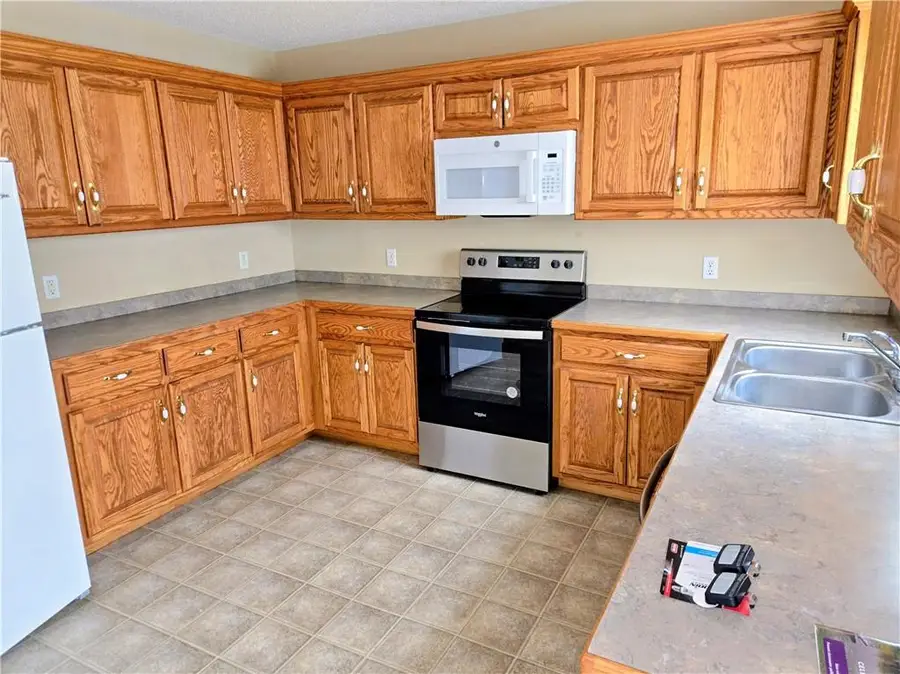 1302 Cloverleaf Court, Warrensburg, MO 64093 - #2
