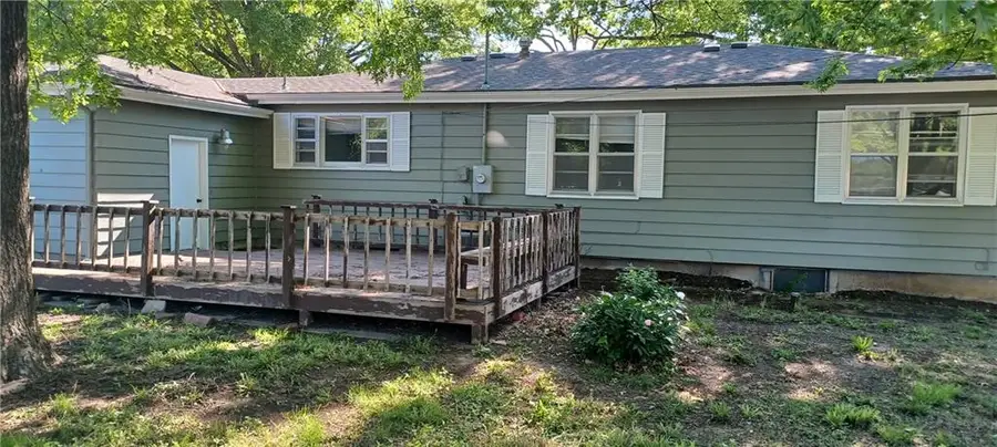 923 Crestline Drive, Lawrence, KS 66049 - #2