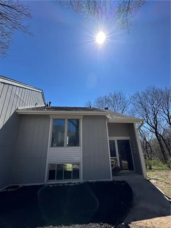 5708 N Oregon Avenue, Kansas City, MO 64151