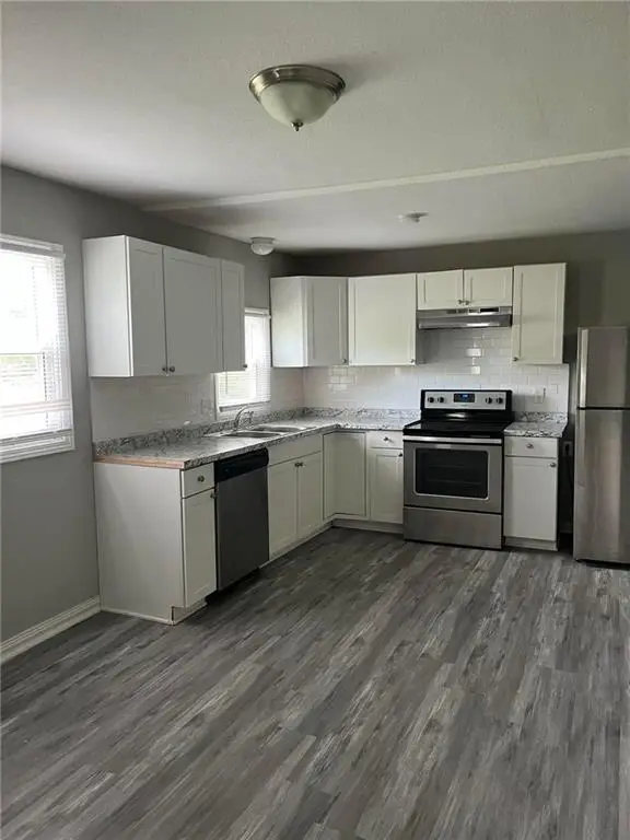 6146 Parkview Avenue, Kansas City, KS 66104 - #3