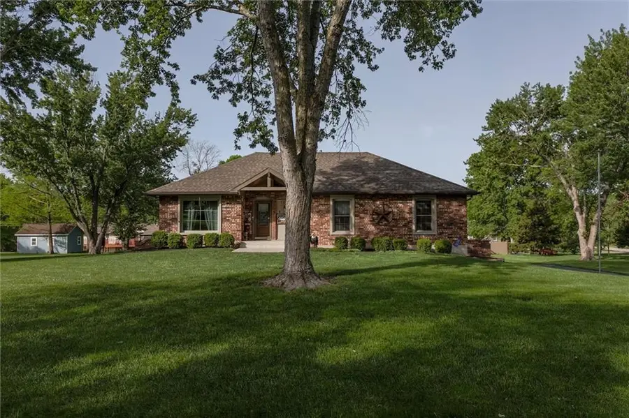 8918 Millstone Drive, Lenexa, KS 66220 - #2