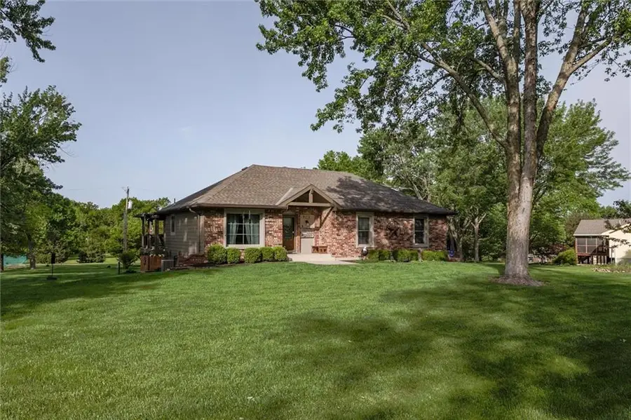 8918 Millstone Drive, Lenexa, KS 66220 - #3