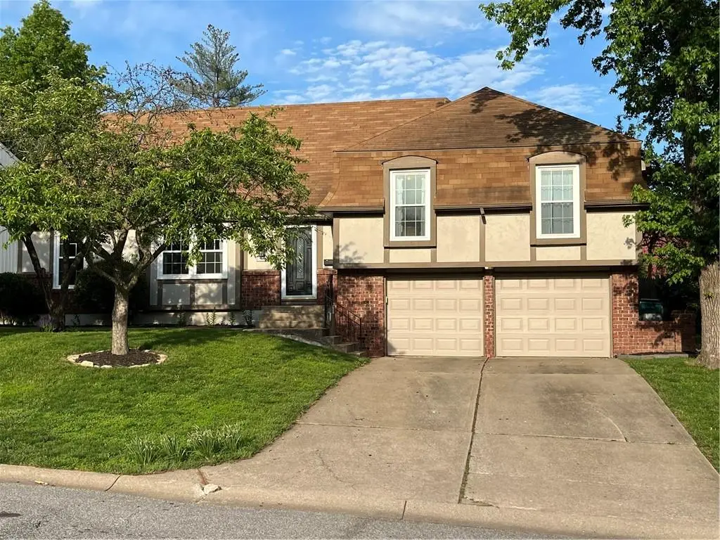 12727 Oakland Avenue, Grandview, MO 64030 - #1
