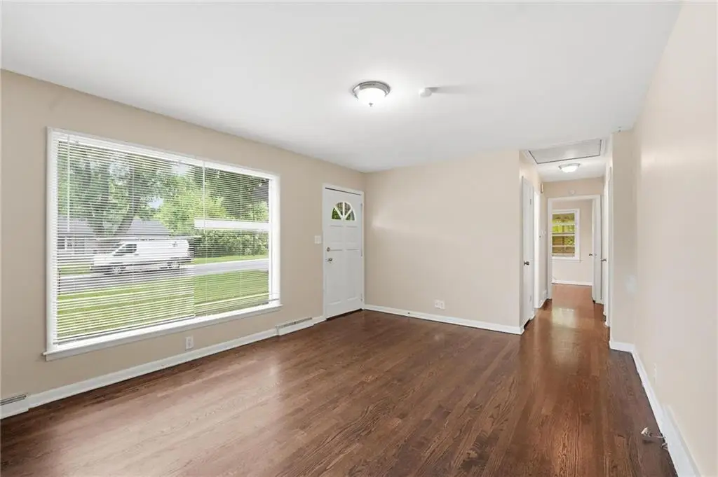 9310 Cottonwood Street, Lenexa, KS 66215 - #1