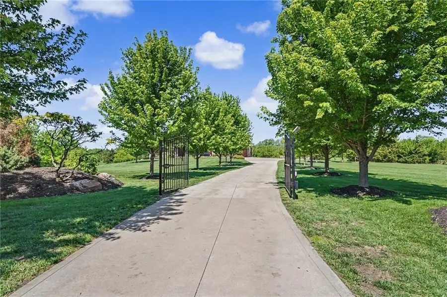 2853 W 131st Street, Olathe, KS 66061 - #3