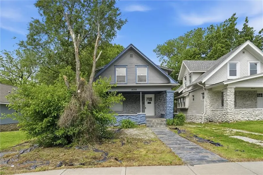4308 Highland Avenue, Kansas City, MO 64110 - #3