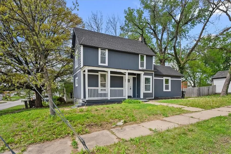 125 S Cambell Street, Pleasant Hill, MO 64080 - #3