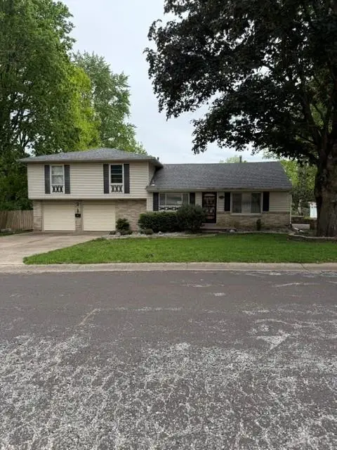 10801 E 64th Terrace, Raytown, MO 64133