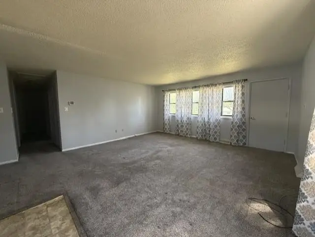 2117 SW 66th Street, Topeka, KS 66619 - #3