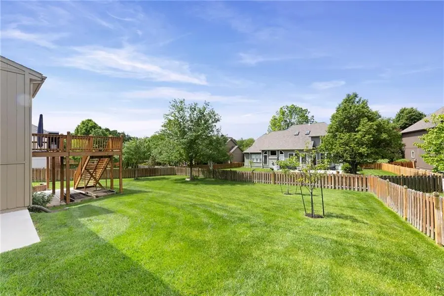 12324 Bradshaw Street, Overland Park, KS 66213 - #3