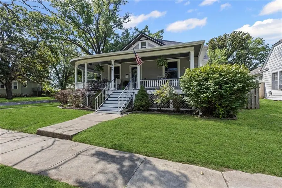 509 E Peoria Street, Paola, KS 66071 - #3