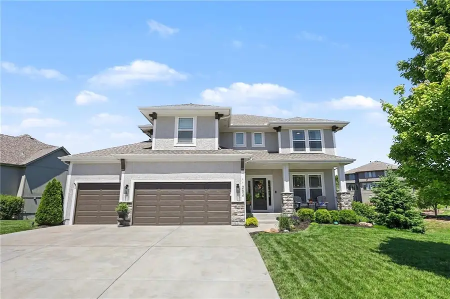 11252 S Crestone Street, Olathe, KS 66061 - #2
