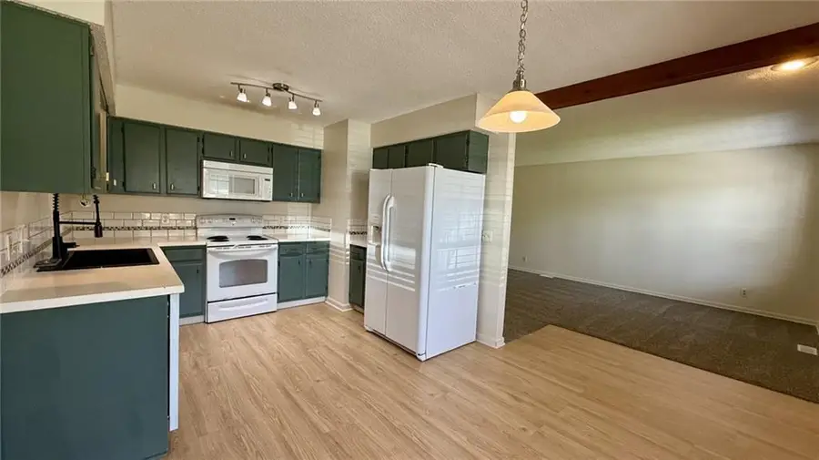 1806 Gates Drive W, Platte City, MO 64079 - #3