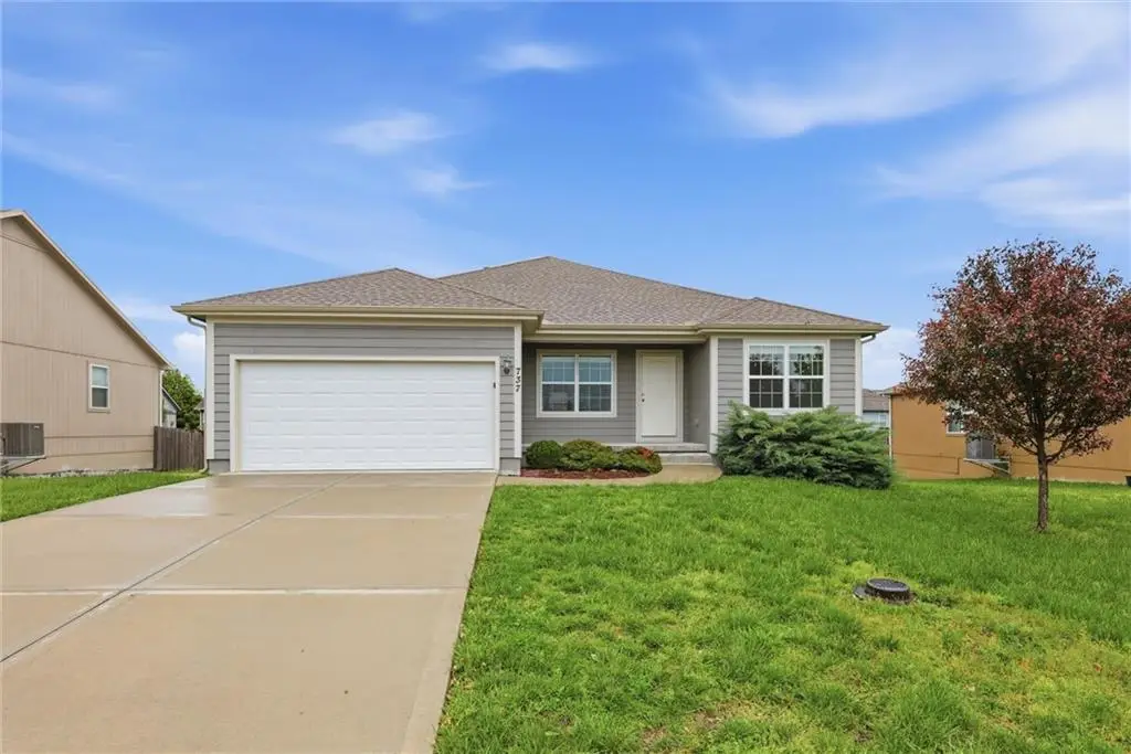 737 S Cypress Street, Gardner, KS 66030 - #1
