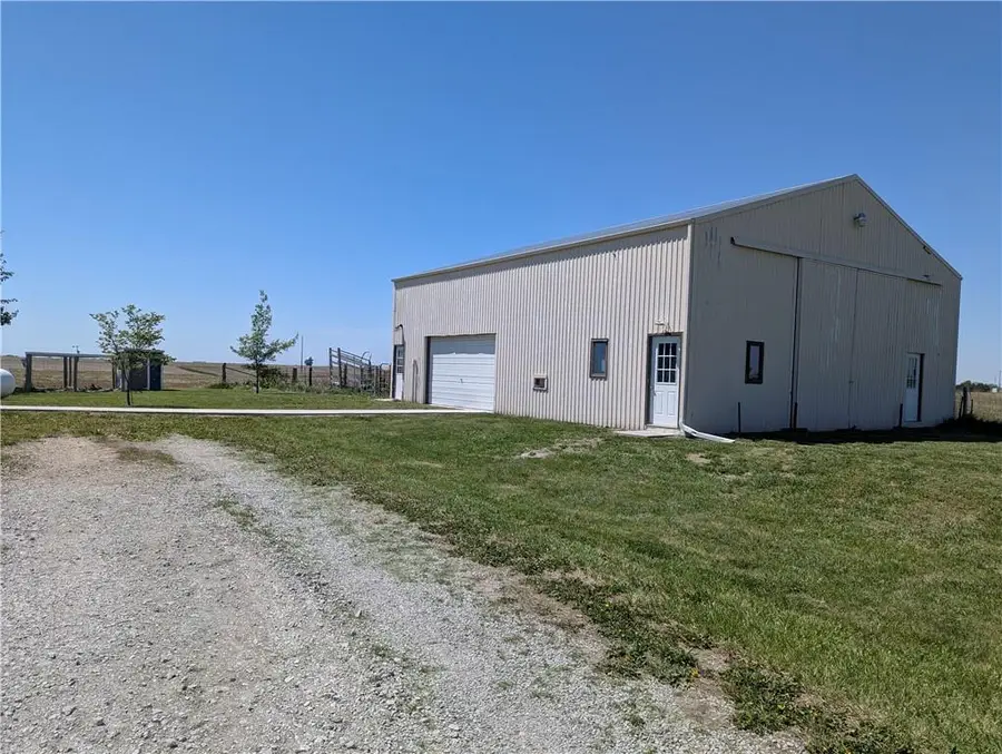 1463 Us-73 Highway, Hiawatha, KS 66434 - #2