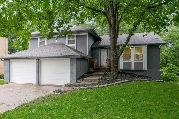 7911 N Stoddard Avenue, Kansas City, MO 64152