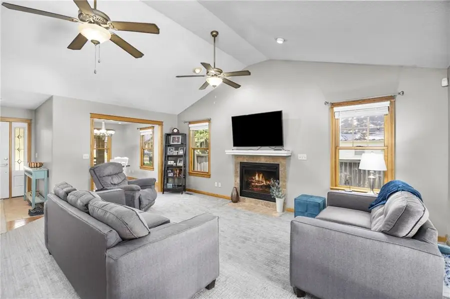 102 E Leighton Street, Frontenac, KS 66763 - #2
