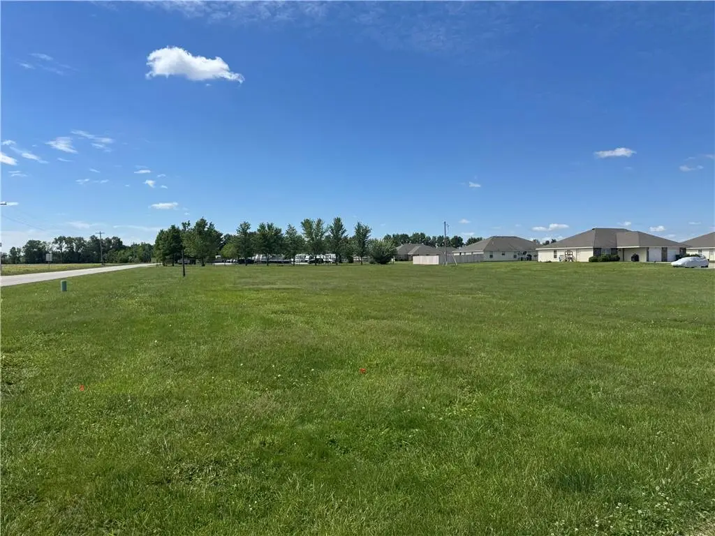 504 S West Outer Road, Archie, MO 64725 - #1
