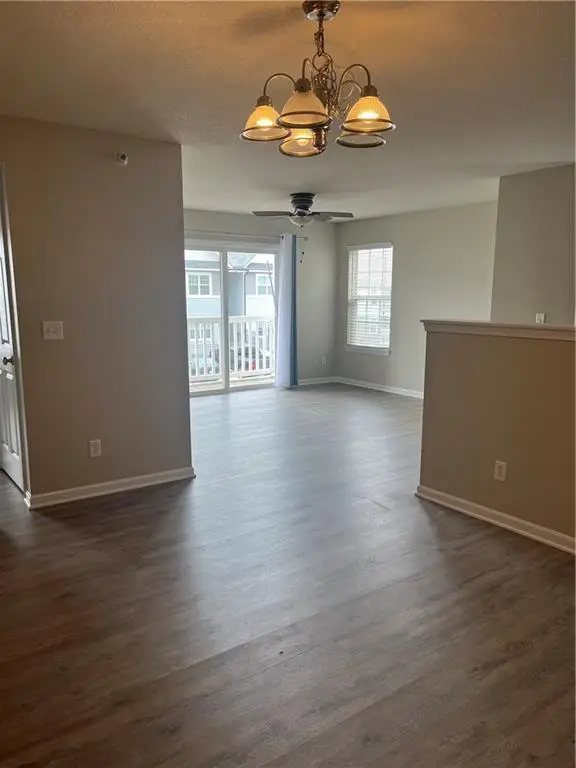 5600 NE 80th Unit 2 A Terrace, Kansas City, MO 64119
