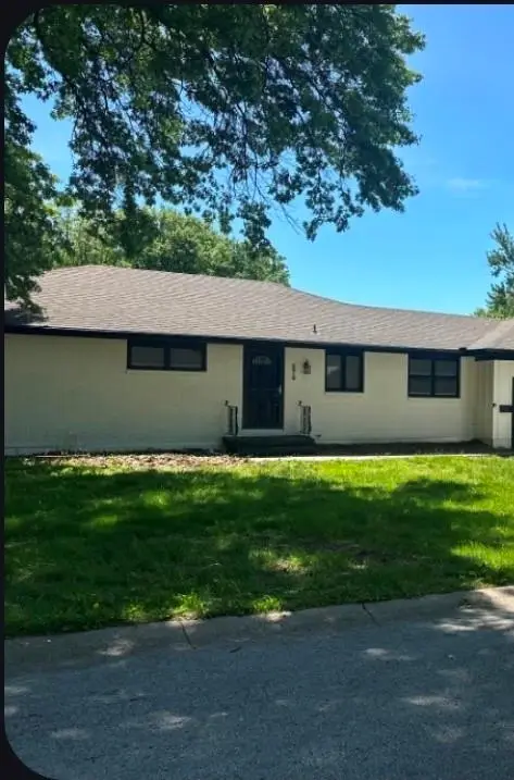 8819 E 61st Street, Raytown, MO 64133