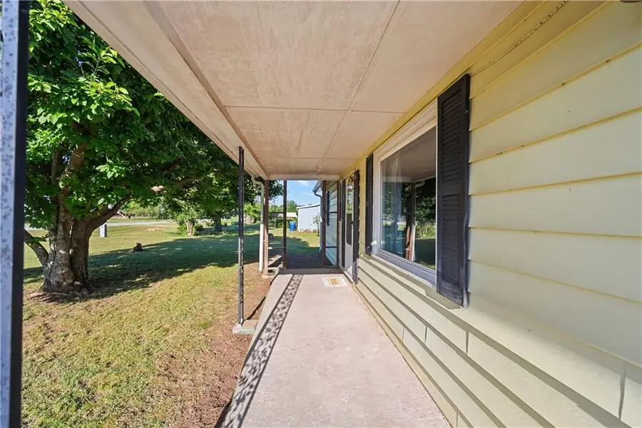 4392 Cr 2400 Road, Coffeyville, KS 67337 - #2