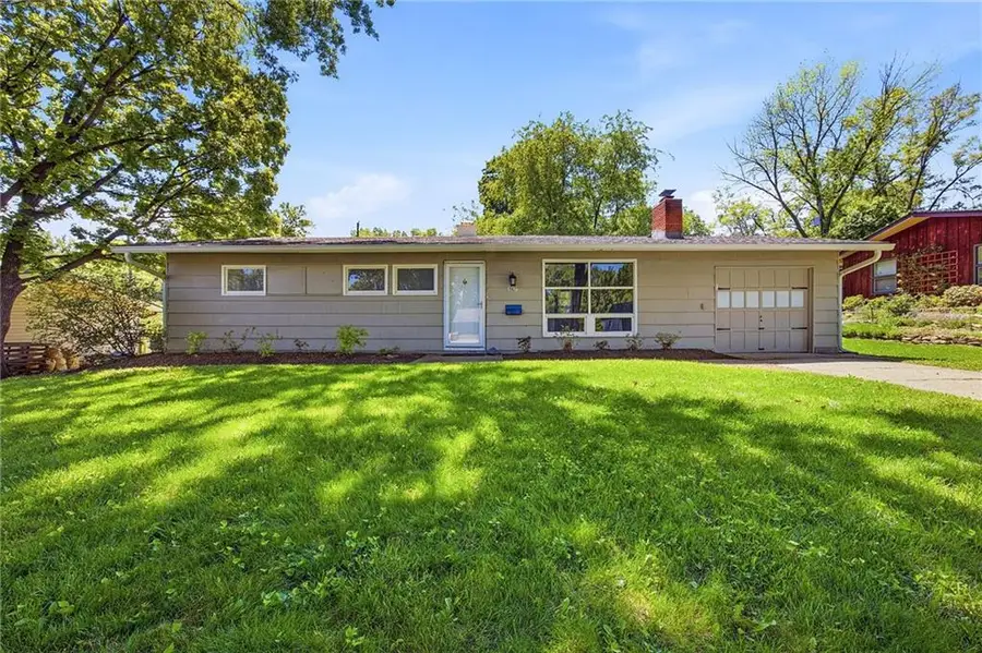 5507 W 78 Terrace, Prairie Village, KS 66208 - #2