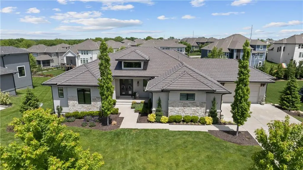 15709 El Monte Street, Overland Park, KS 66224 - #1