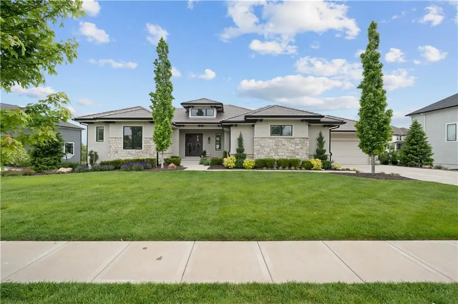 15709 El Monte Street, Overland Park, KS 66224 - #3