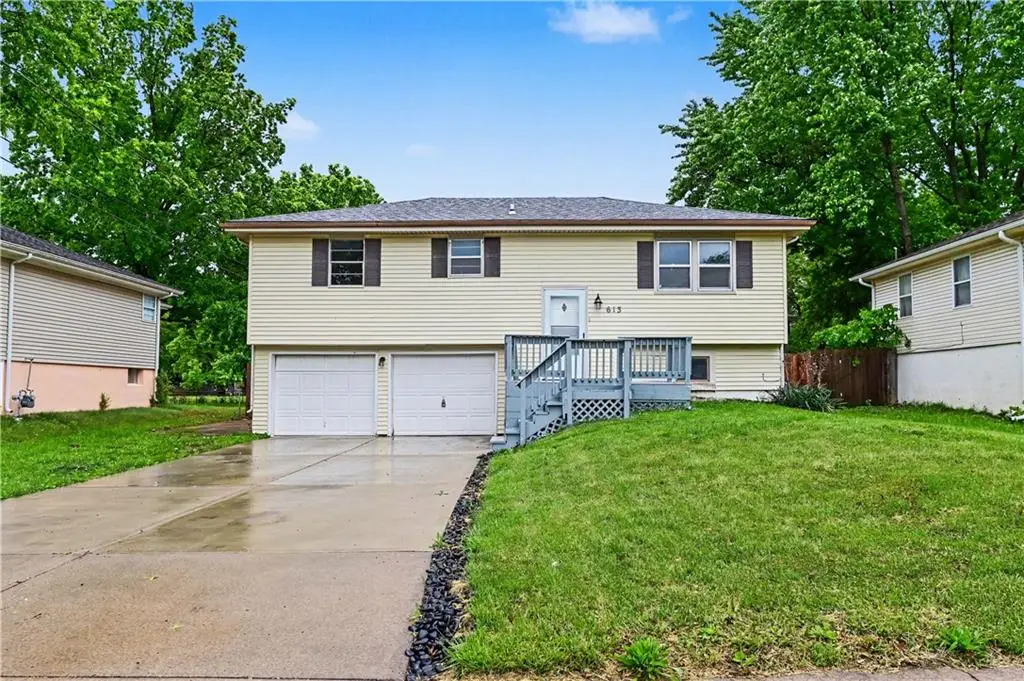 613 W Hulett Street, Edgerton, KS 66021 - #1