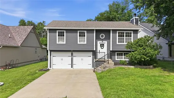814 S 132nd Street, Bonner Springs, KS 66012
