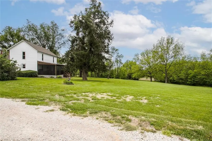 43601 E State Route B Road, Creighton, MO 64739 - #2