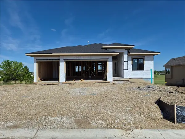 4429 Tee Box Drive, Basehor, KS 66007