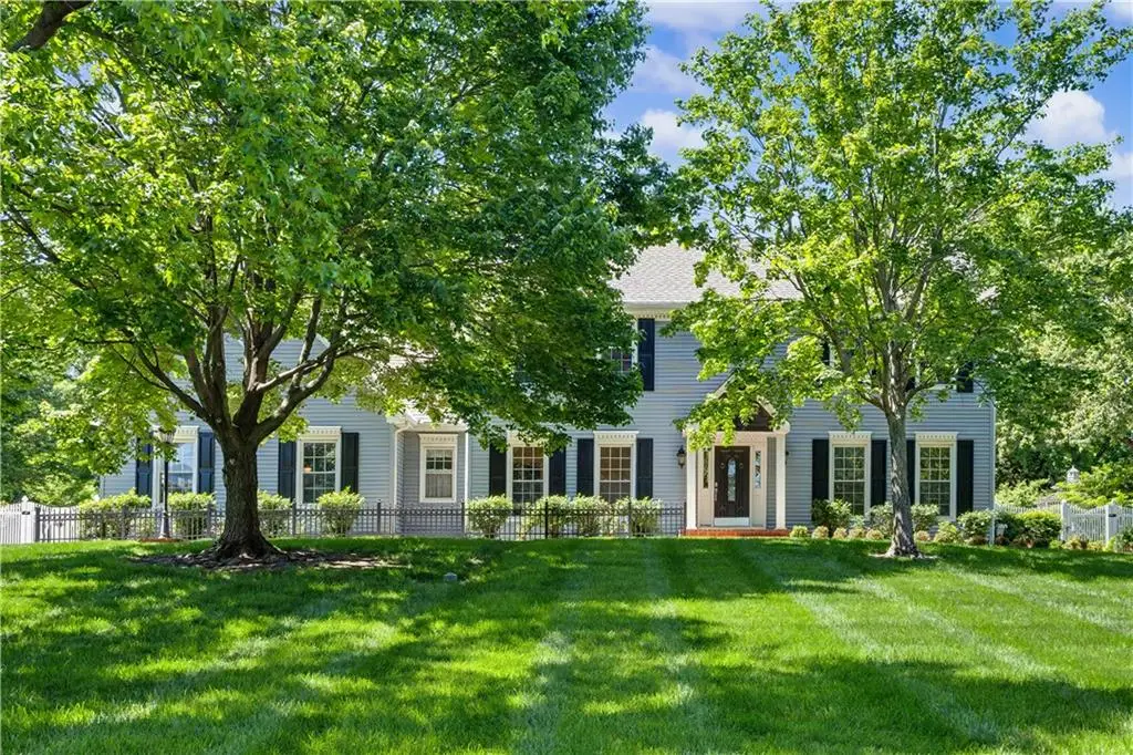 3104 S Victoria Lane, Blue Springs, MO 64015 - #1