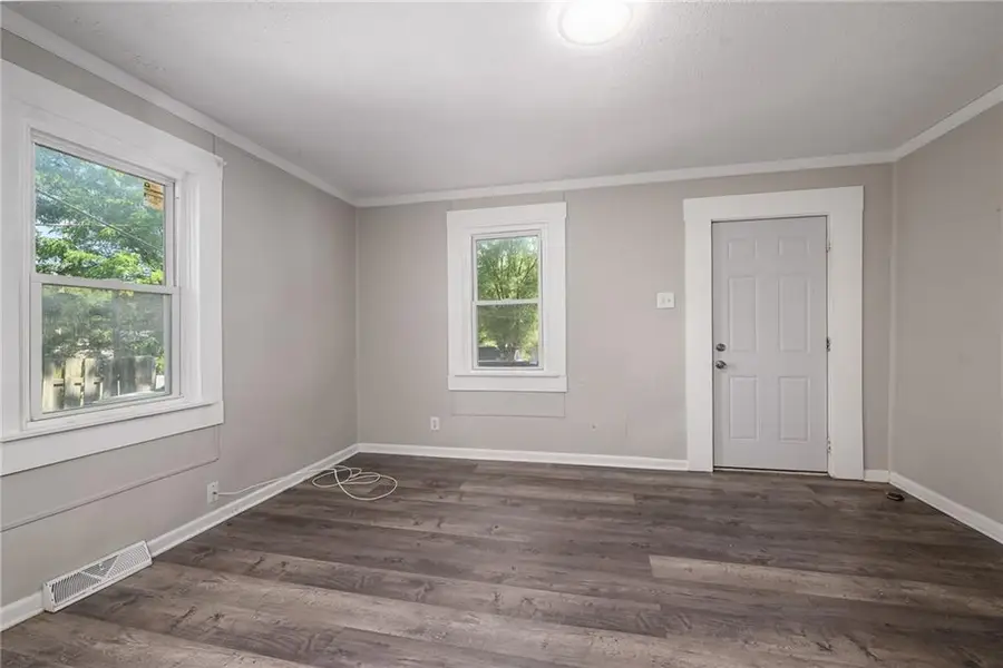5510 Pitkin Avenue, Kansas City, KS 66106 - #3