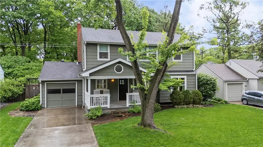 7117 Cedar Street, Prairie Village, KS 66208 - #2