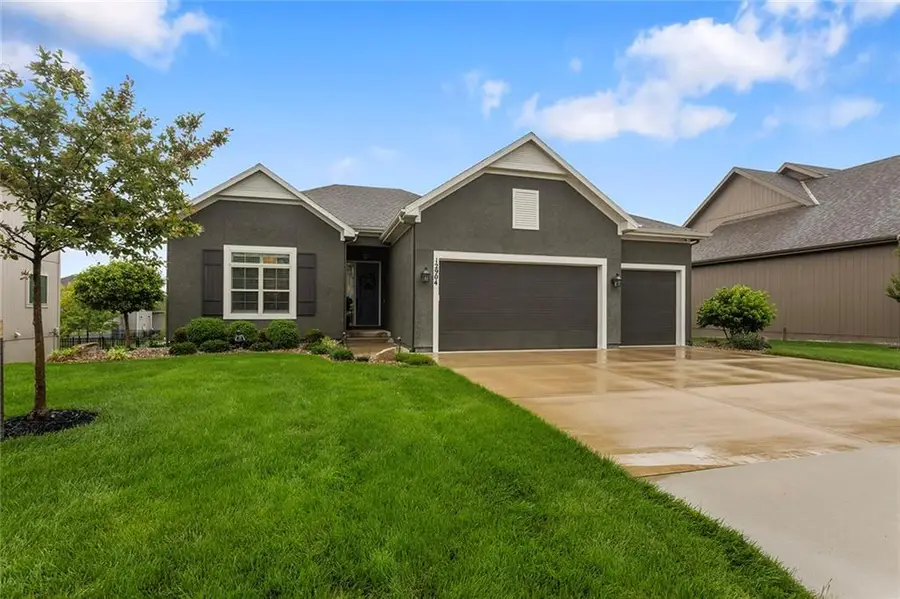 12904 W 169th Street, Overland Park, KS 66221 - #2