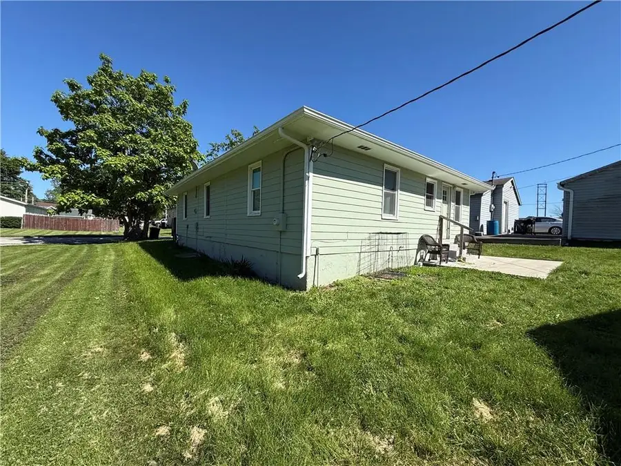 117 N Boardman Street, Pleasant Hill, MO 64080 - #2