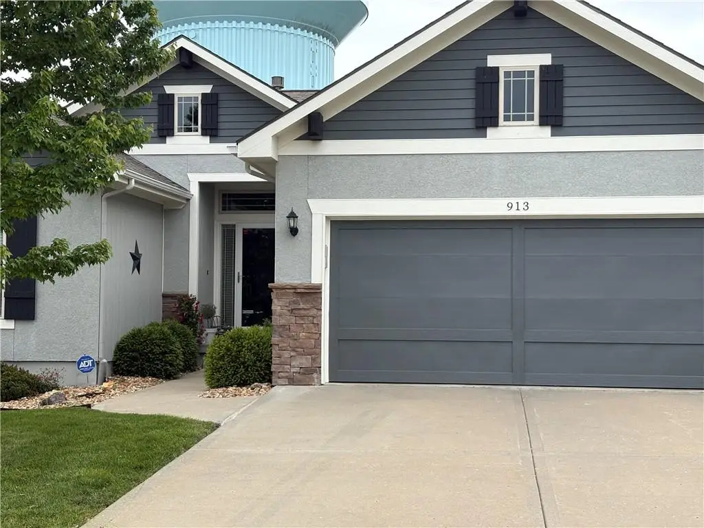 913 SE Amber Court, Blue Springs, MO 64014 - #1