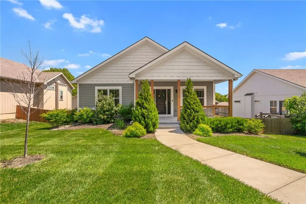 8435 Ottawa Street, De Soto, KS 66018 - #1