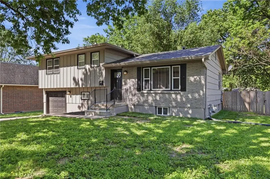 8002 Campbell Street, Kansas City, MO 64131 - #3
