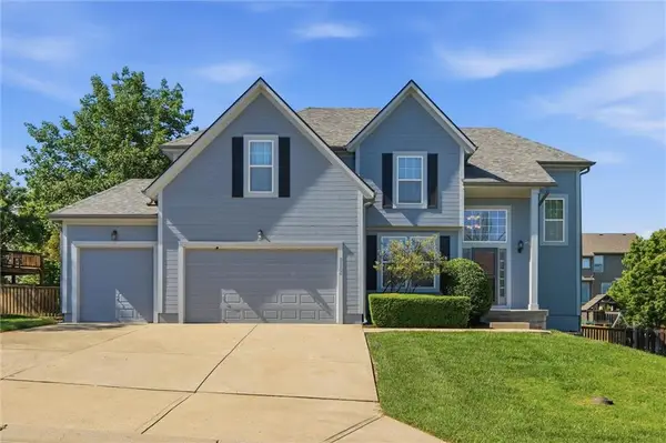21104 W 53rd Terrace, Shawnee, KS 66218
