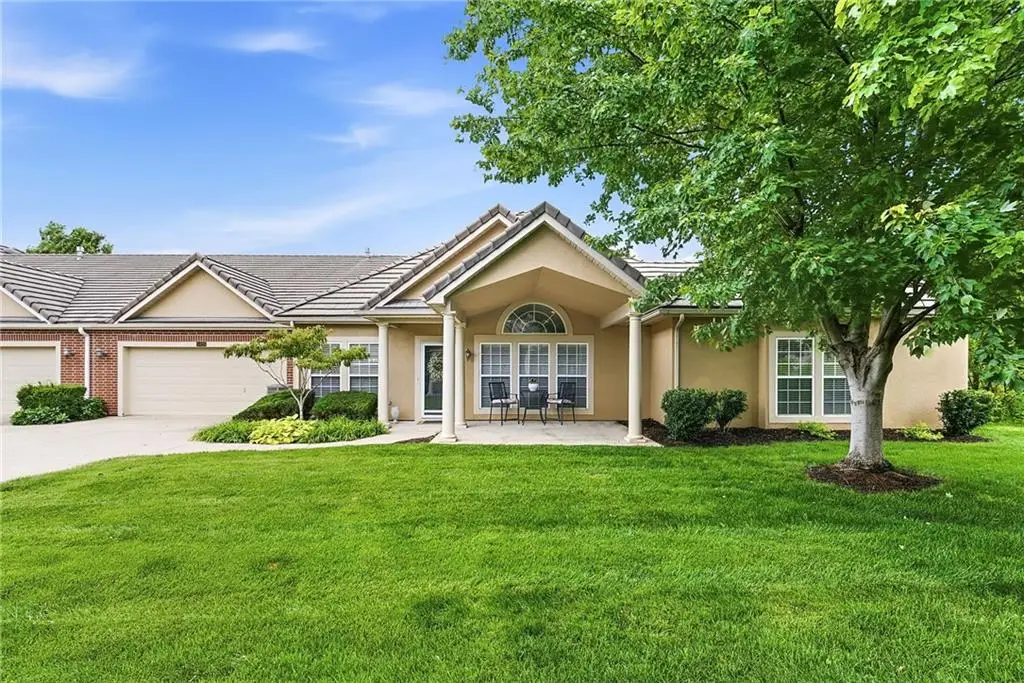 5426 W 145th Street, Leawood, KS 66224 - #1
