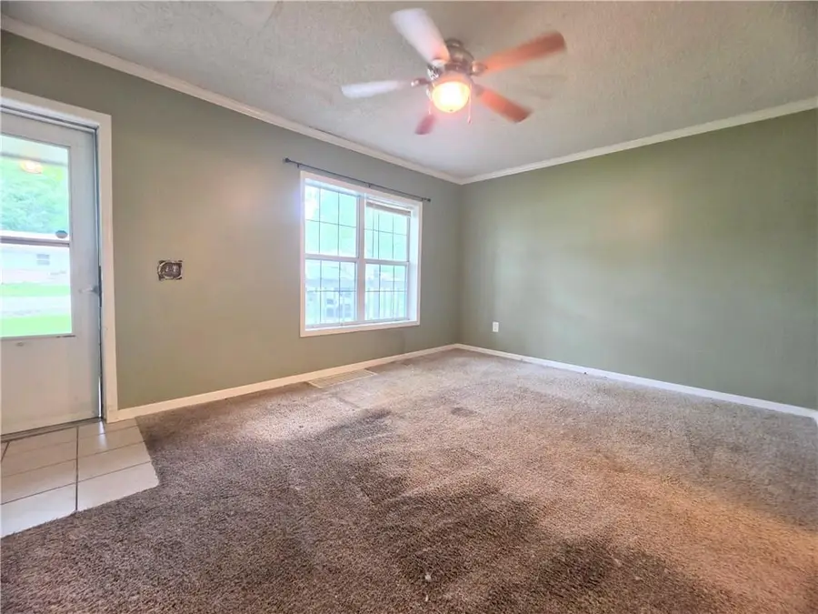 1409 S Kings Highway, Independence, MO 64055 - #3