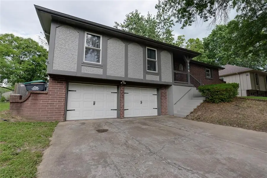 1304 SW 23rd Street, Blue Springs, MO 64015 - #2