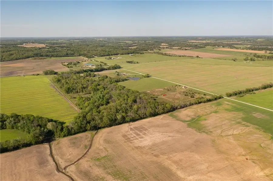 001 Stanton Road, Osawatomie, KS 66064 - #2