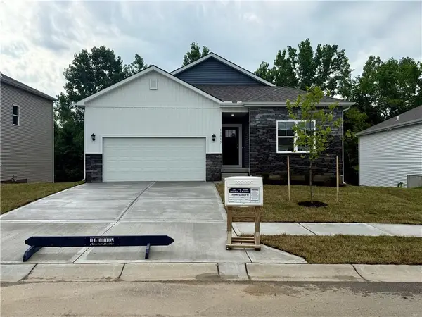 705 Solstice Circle, Belton, MO 64012
